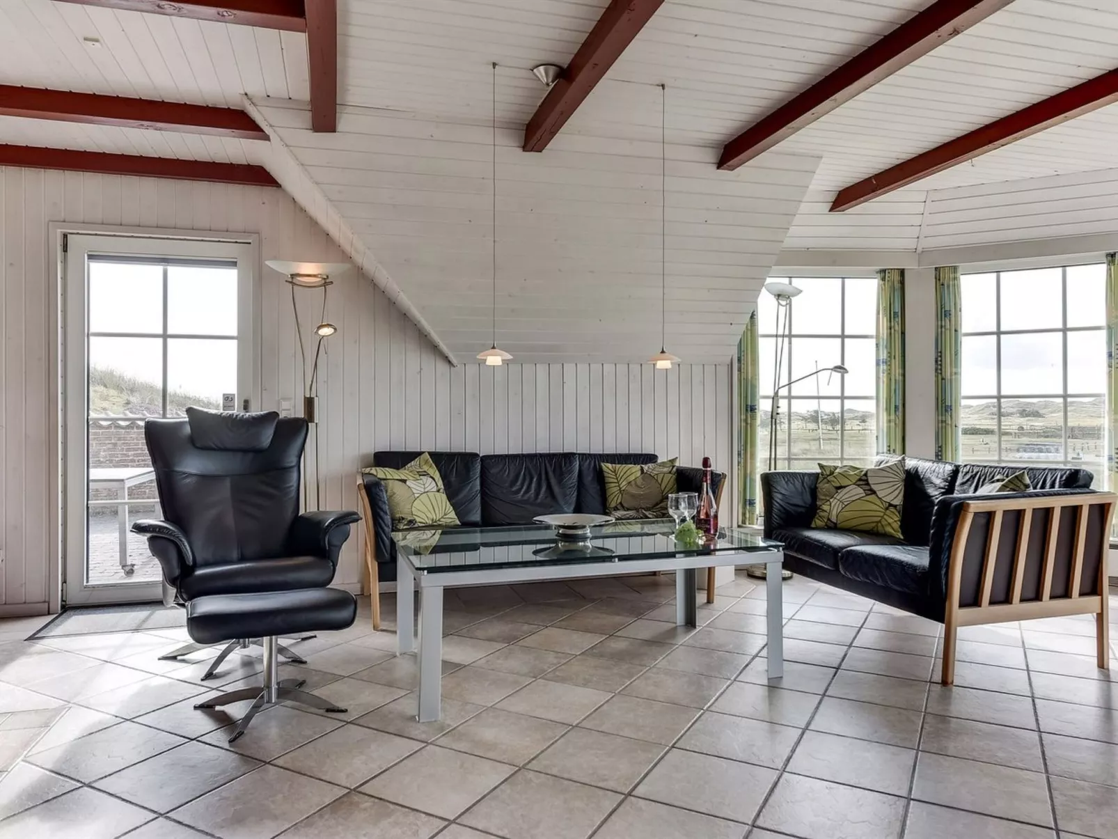 "Aslaug" - 500m from the sea-Binnen