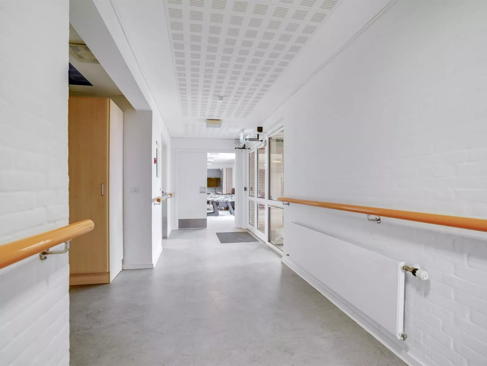 "Martinus" - 5.5km from the sea-Binnen