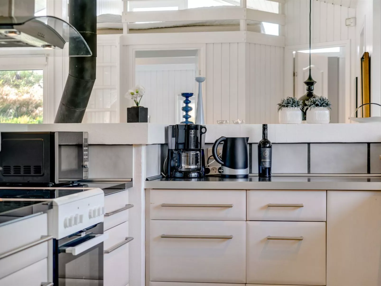 "Nilson" - 1.4km from the sea-Binnen