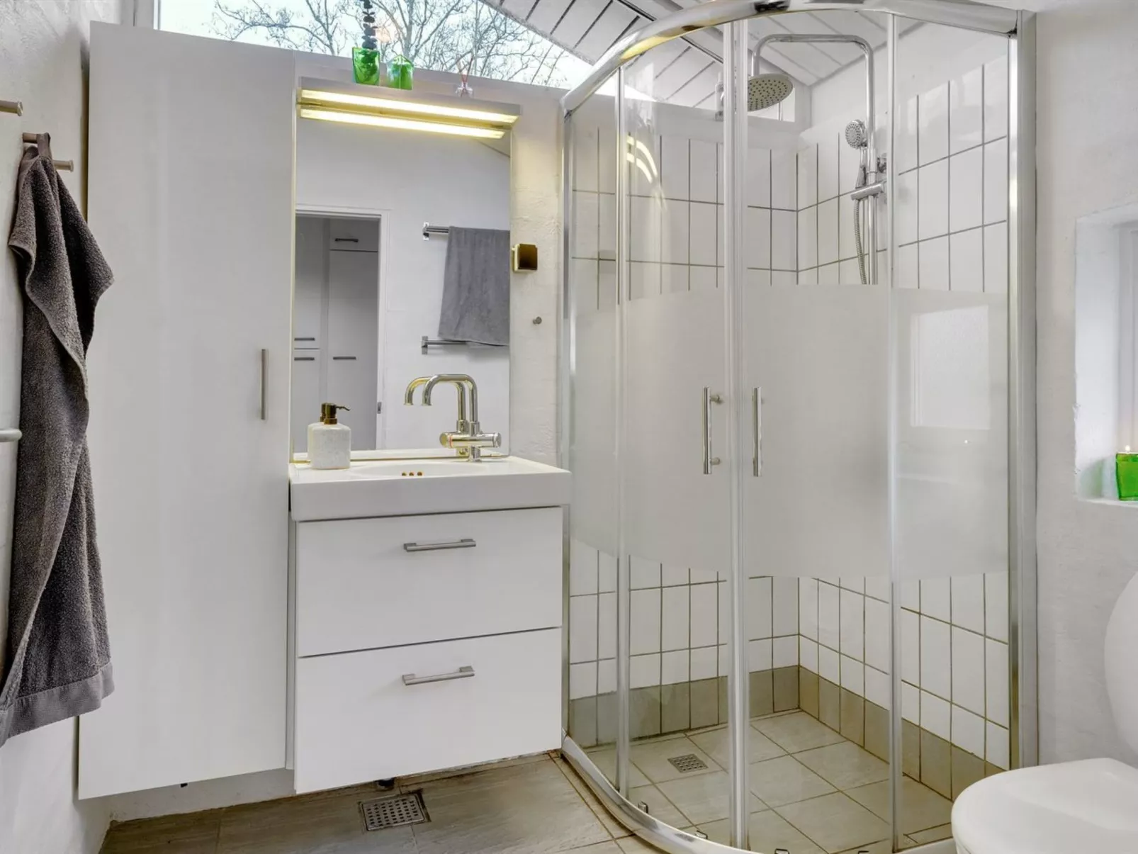 "Gundborg" - 100m from the sea-Binnen