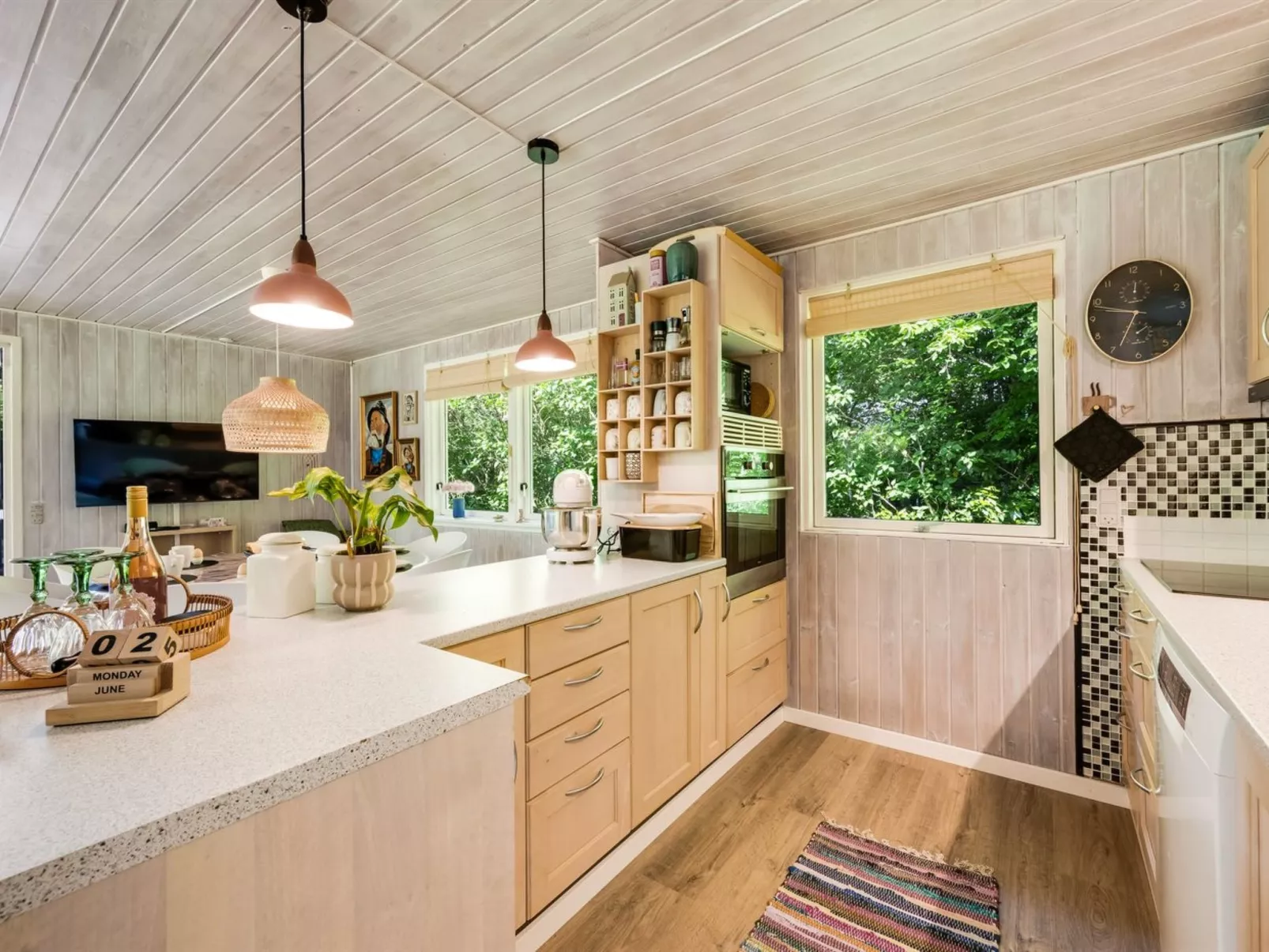 "Nelina" - 950m to the fjord-Binnen