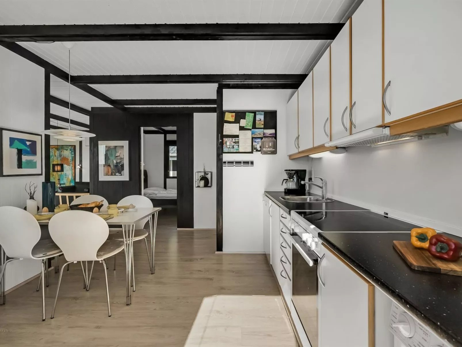 "Sigbrith" - 350m to the fjord-Binnen