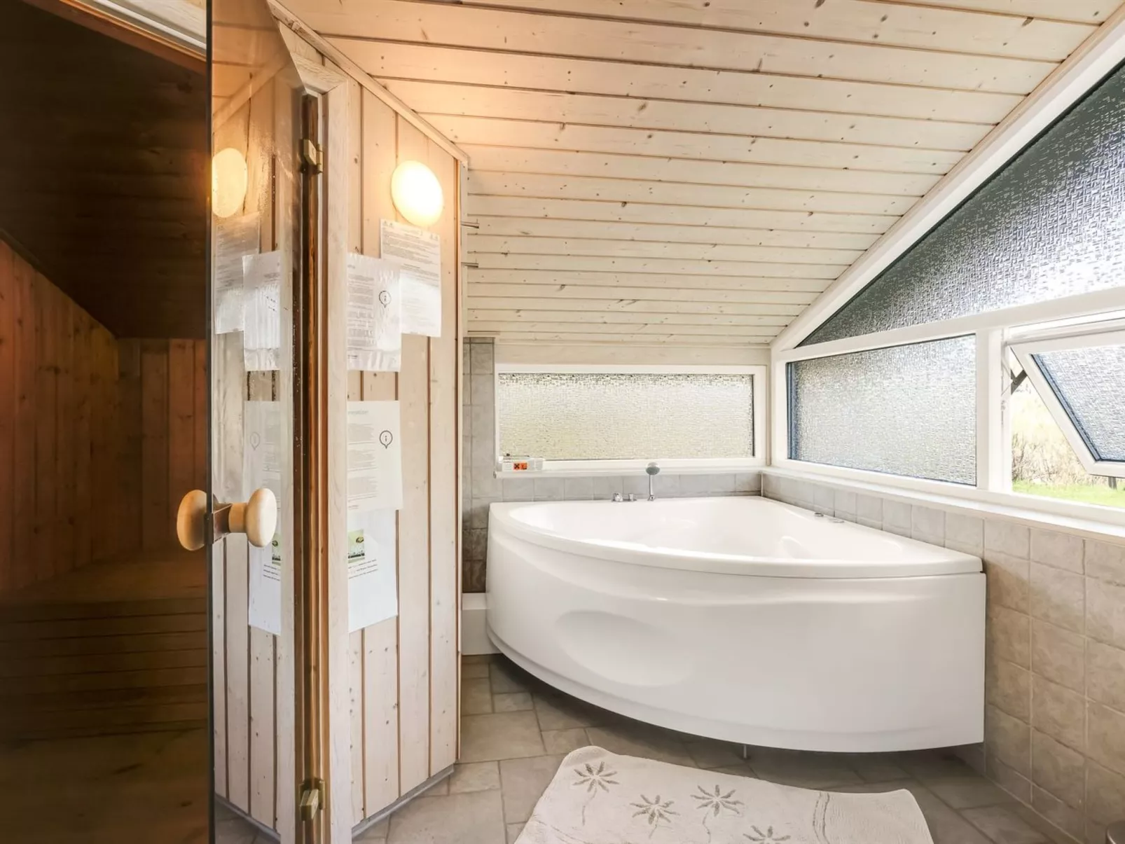 "Bovi" - 300m from the sea-Binnen