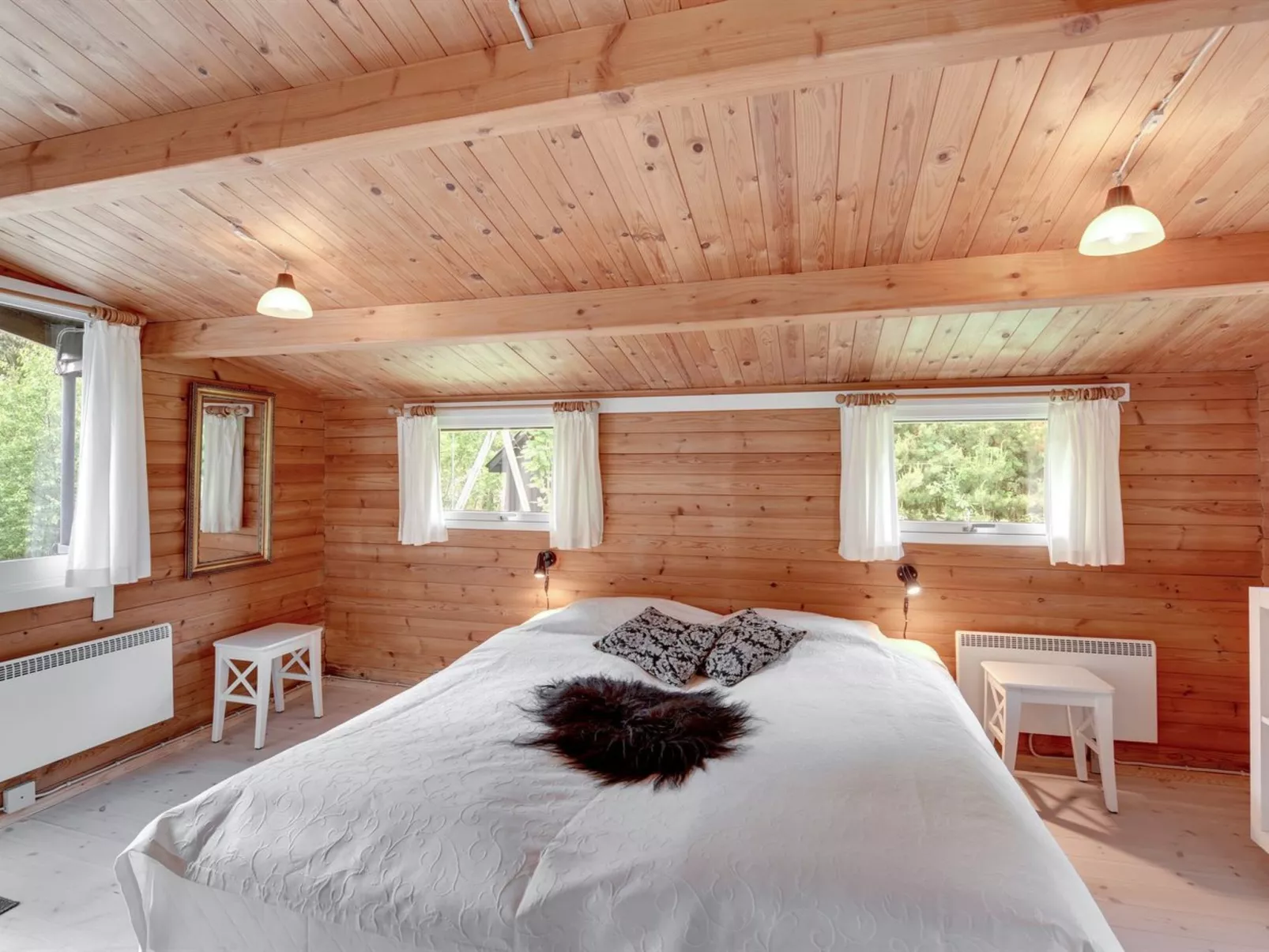 "Florense" - 2.5km from the sea-Binnen