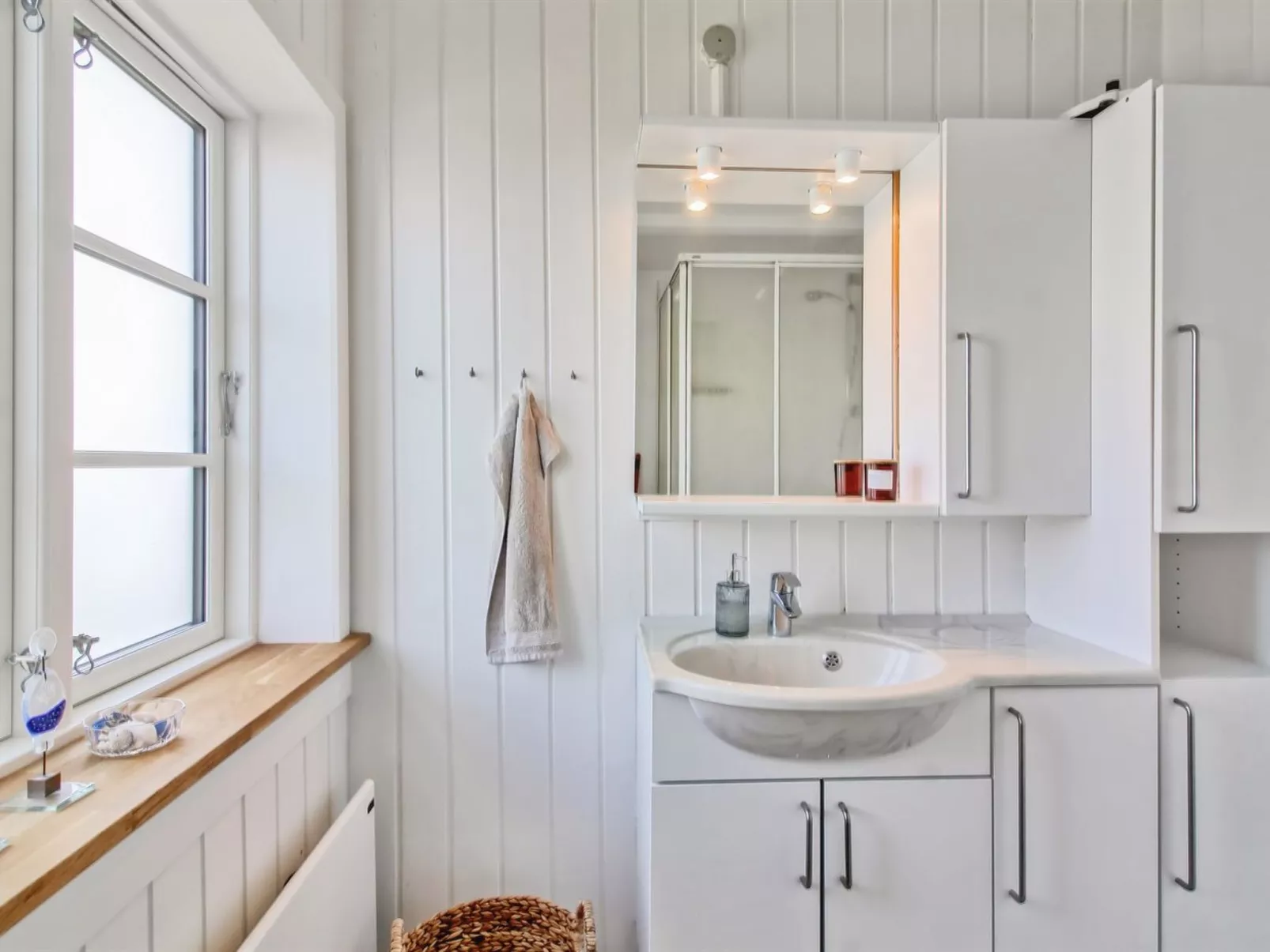 "Sanni" - 225m from the sea-Binnen