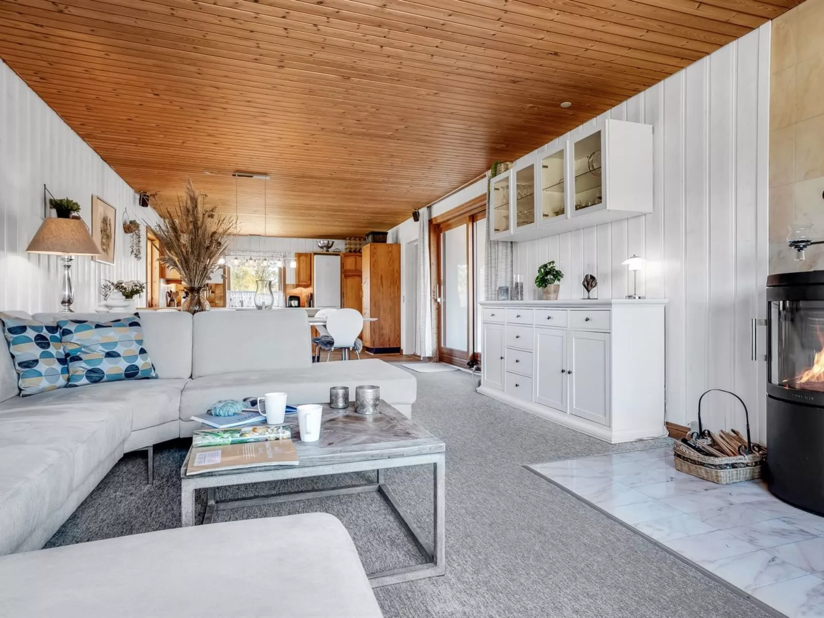 "Hakon" - 550m from the sea-Binnen