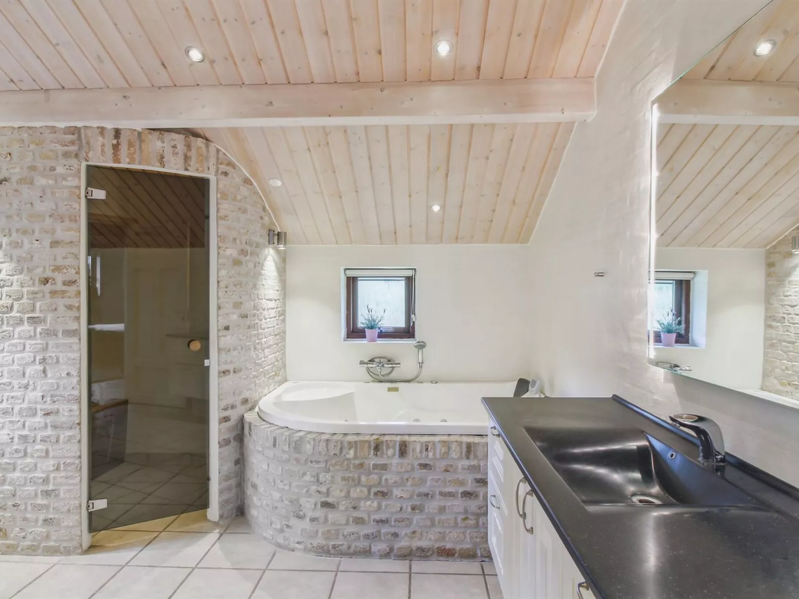 "Ran" - 1.5km from the sea-Binnen