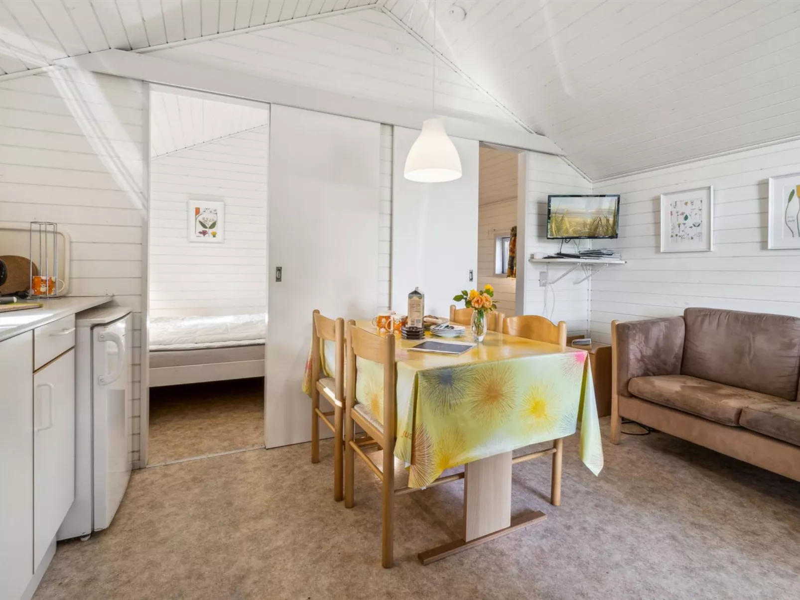 "Johan" - 200m from the sea-Binnen