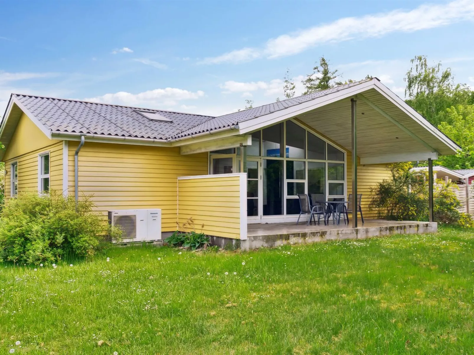 "Barth" - 950m from the sea-Buiten