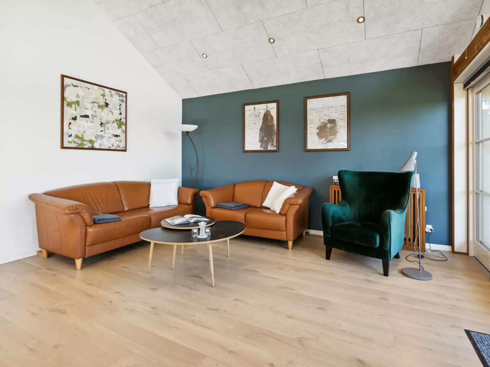 "Aderice" - 300m from the sea-Binnen