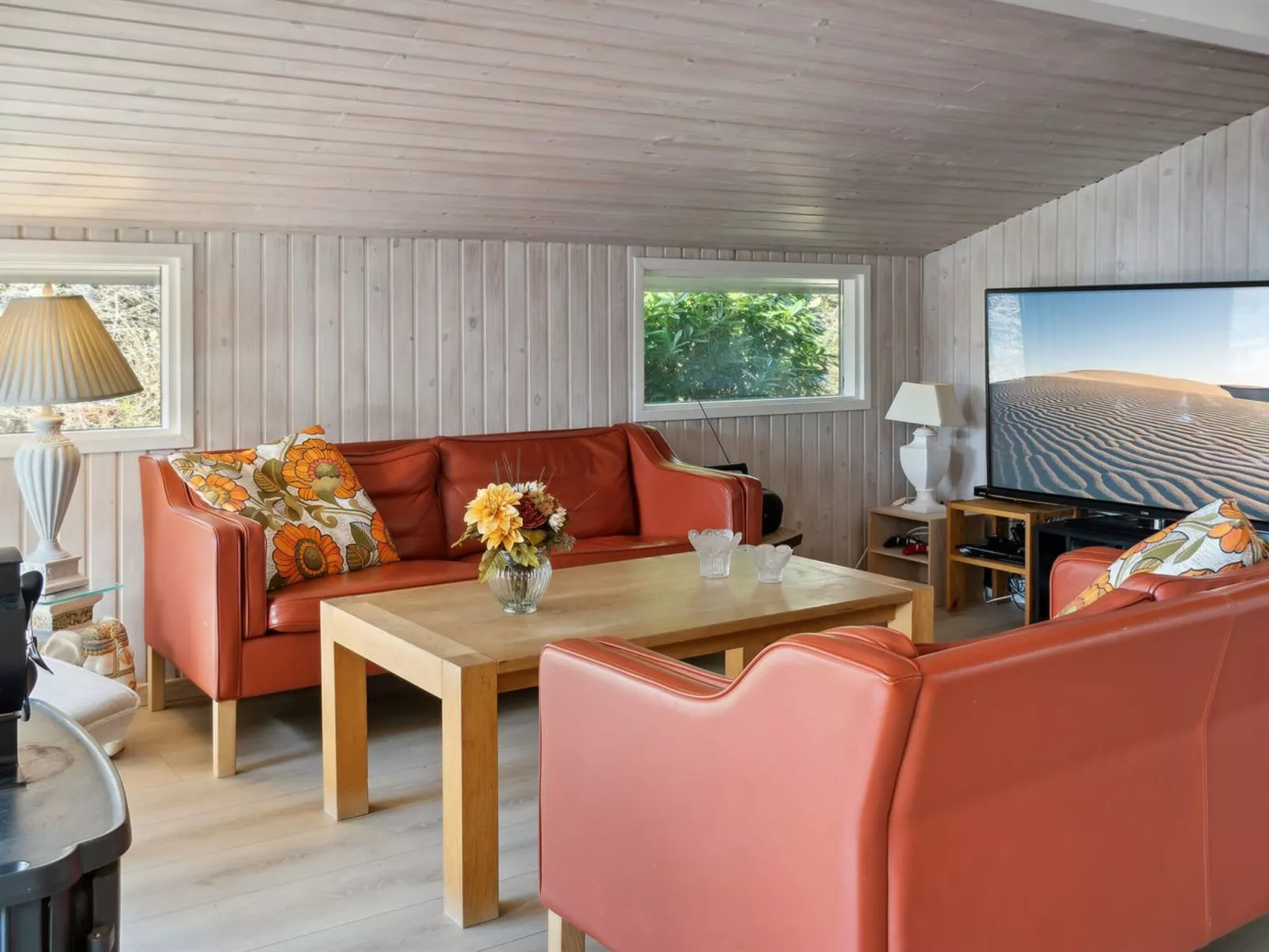 "Gisella" - 200m from the sea-Binnen