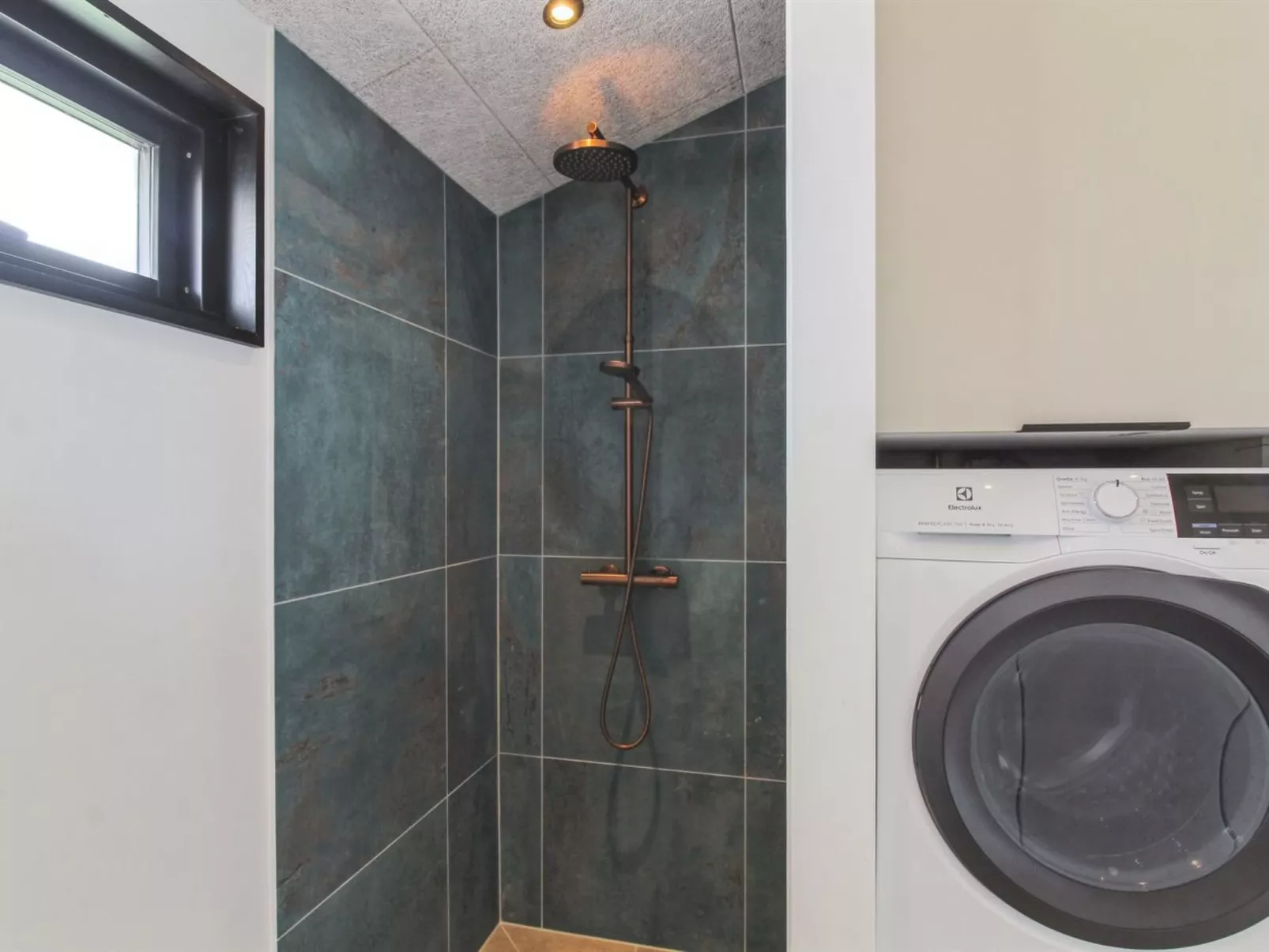 "Månviva" - 500m from the sea-Binnen