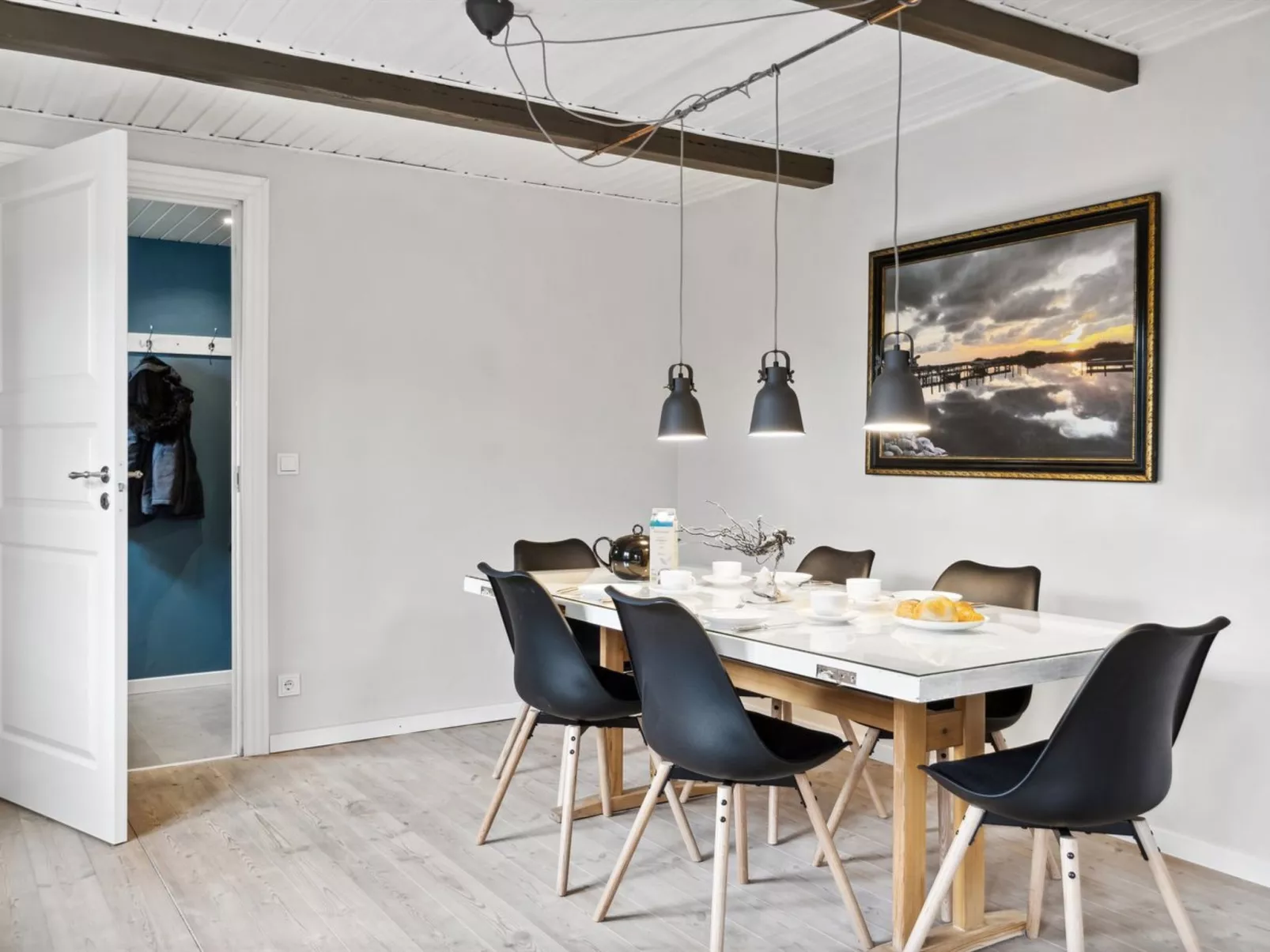 "Hughlek" - 1.5km from the sea-Binnen