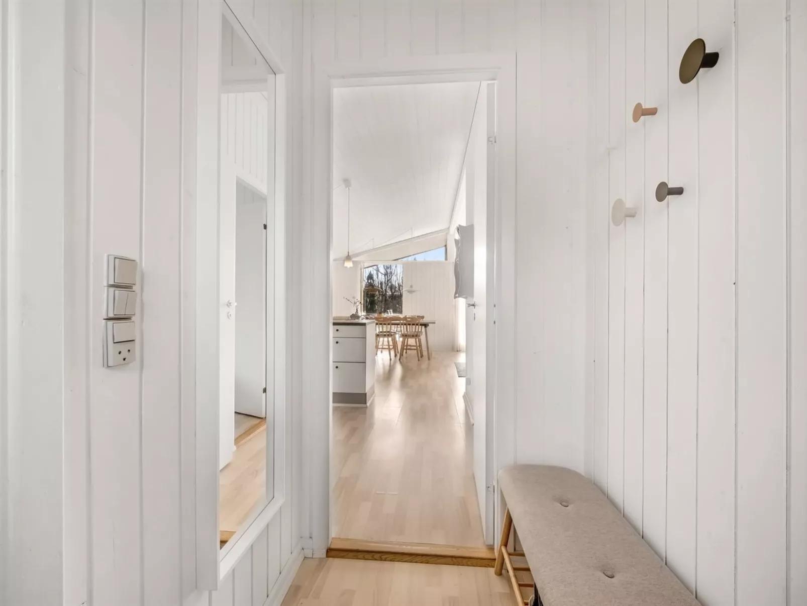 "Krum" - 250m from the sea-Binnen