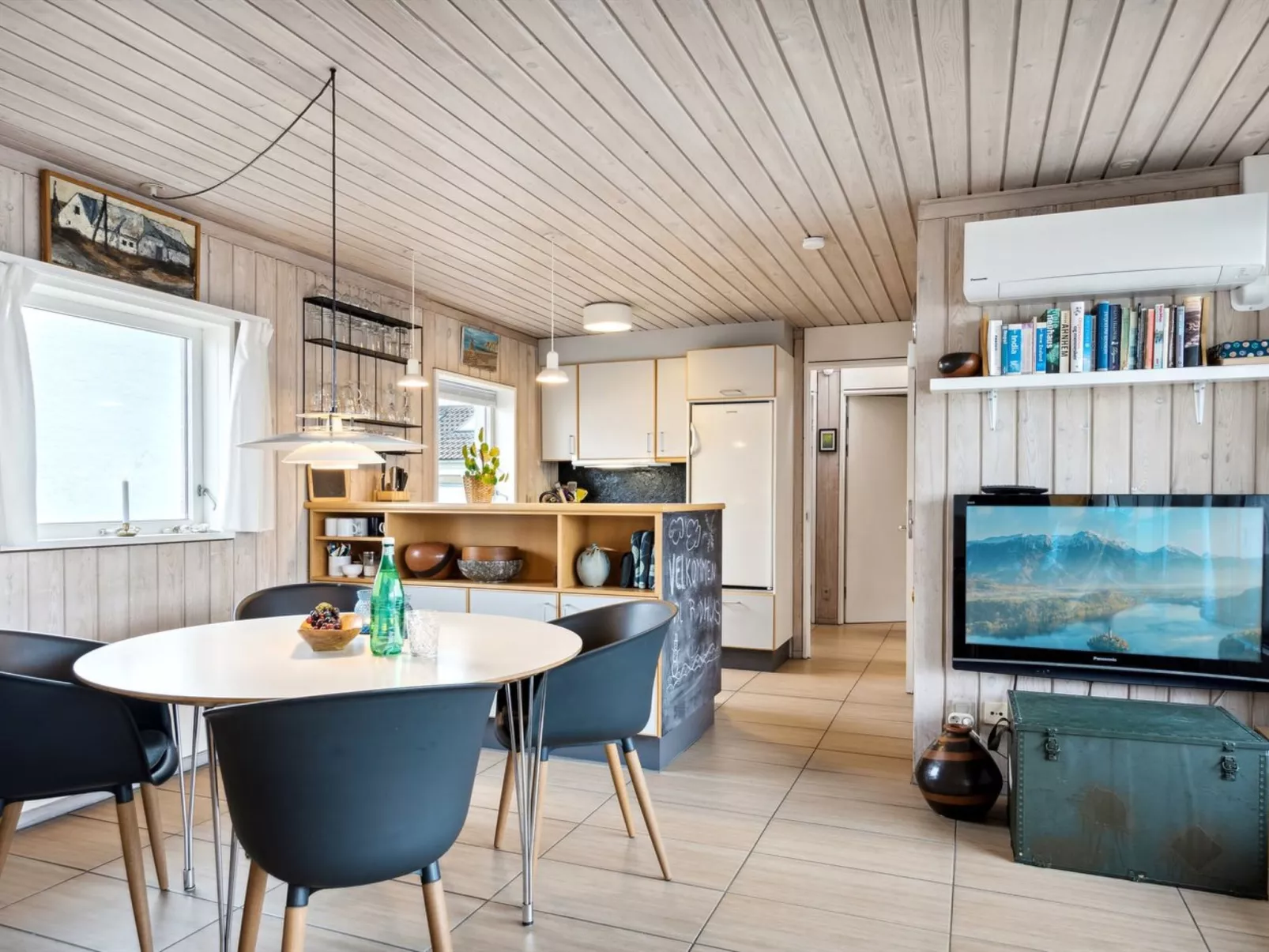 "Eljene" - 700m from the sea-Binnen