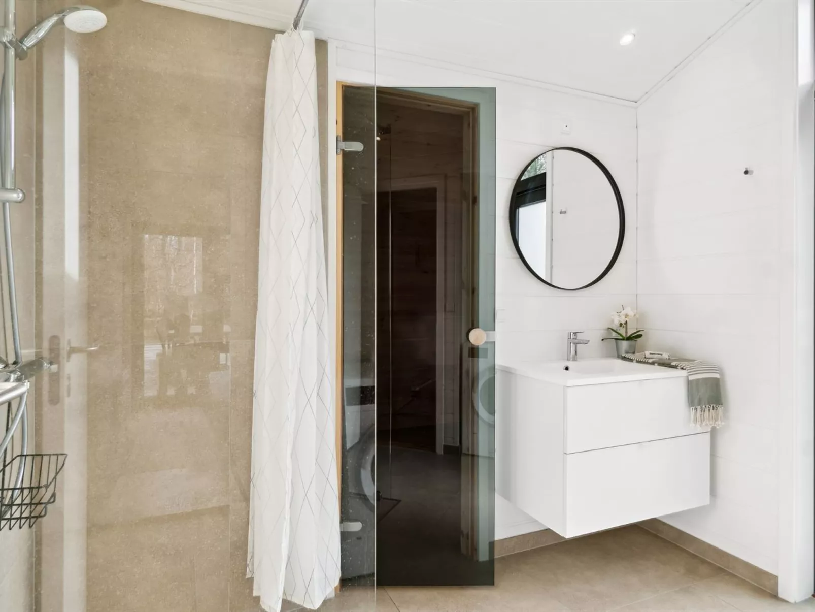 "Ela" - 800m from the sea-Binnen