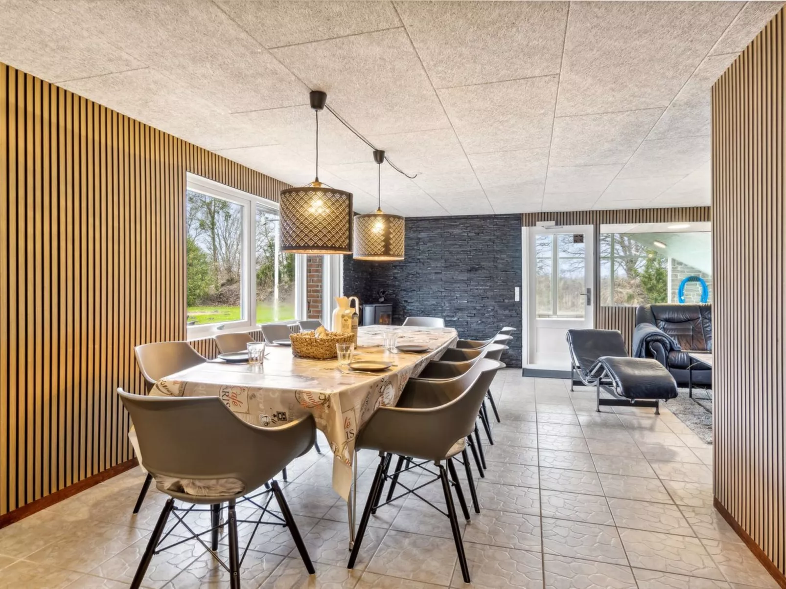 "Fidelia" - 400m from the sea-Binnen