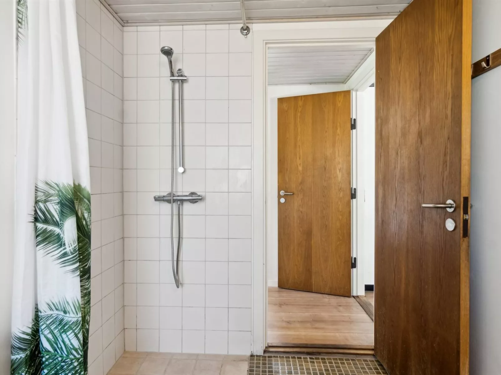 "Keti" - 50m from the sea-Binnen