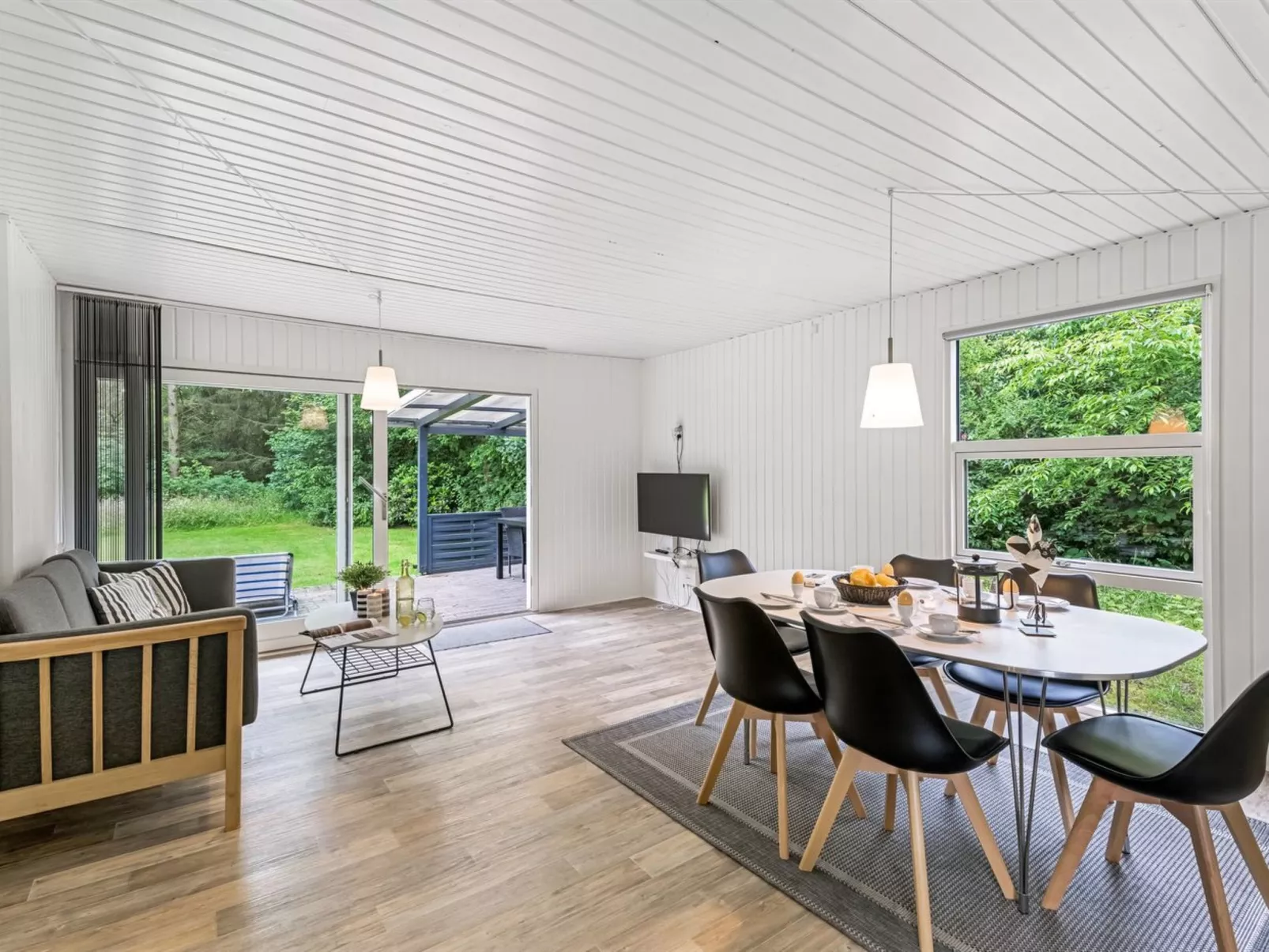 "Tancred" - 30km from the sea-Binnen