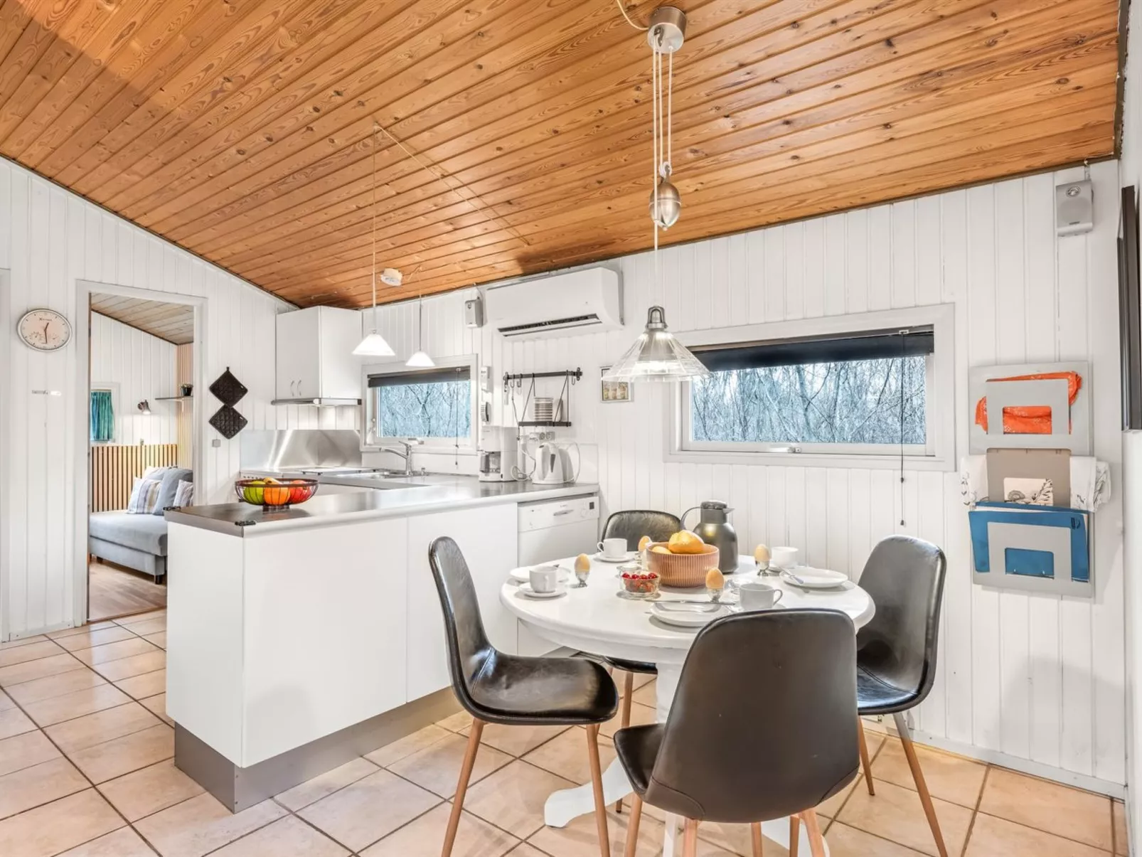 "Barni" - 11km from the sea-Binnen