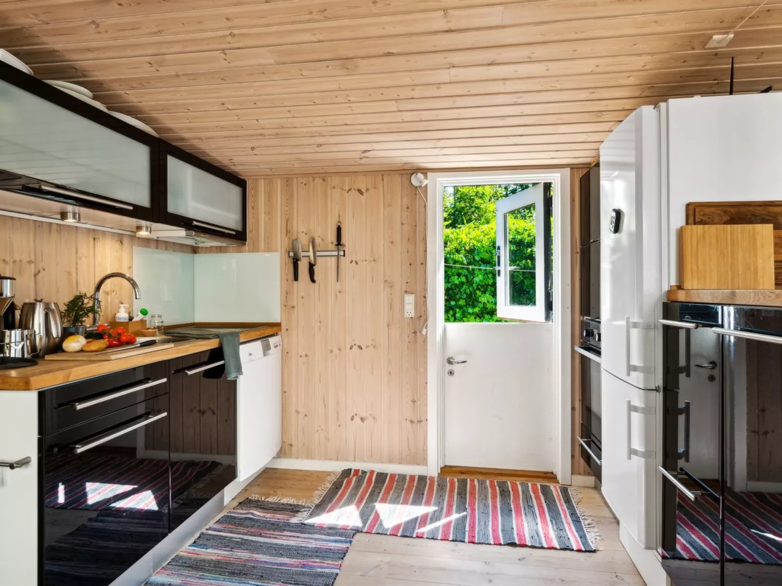 "Antonina" - 225m from the sea-Binnen