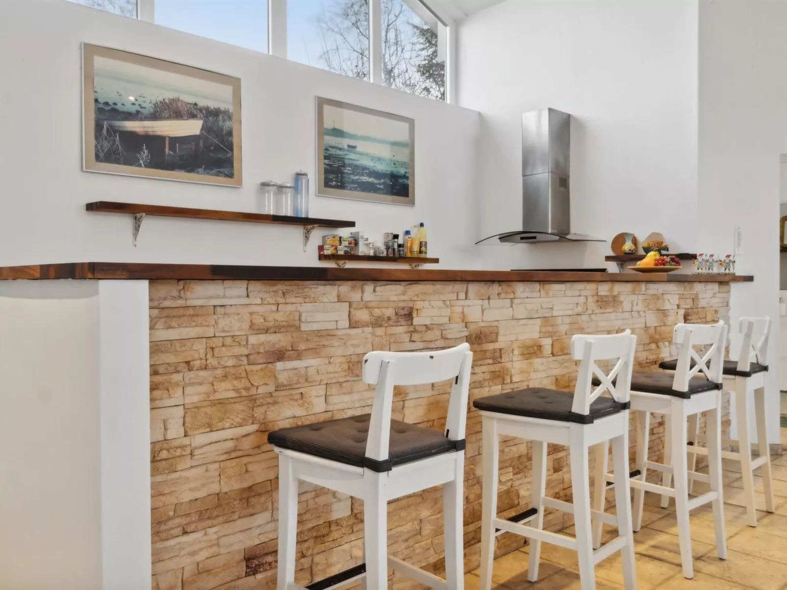 "Mikkeline" - 575m to the fjord-Binnen