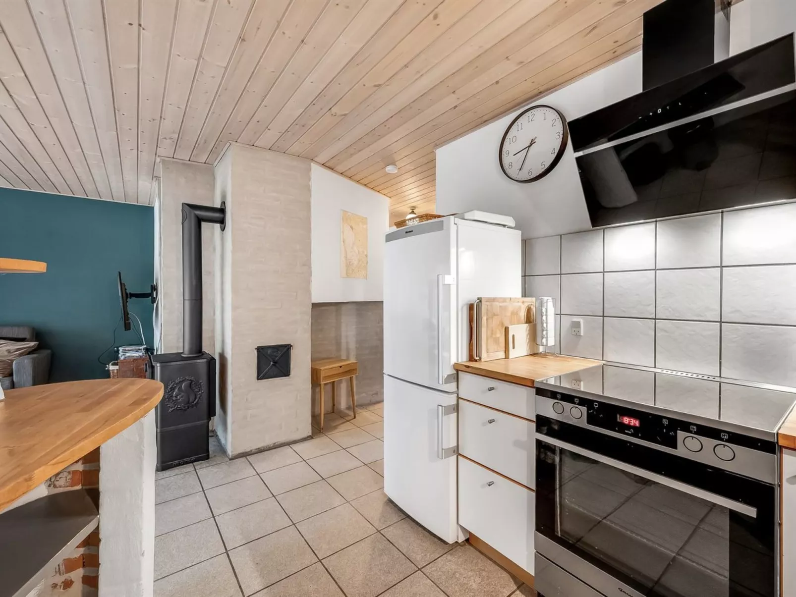 "Hilde" - 350m to the fjord-Binnen