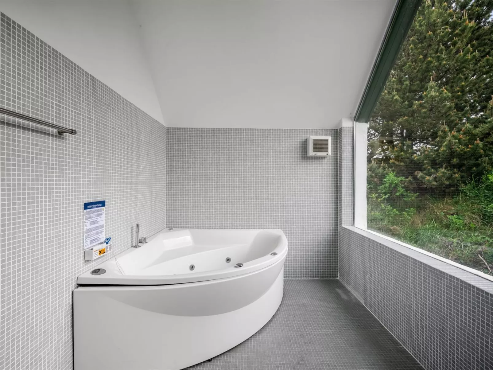 "Wandrath" - 2km from the sea-Binnen