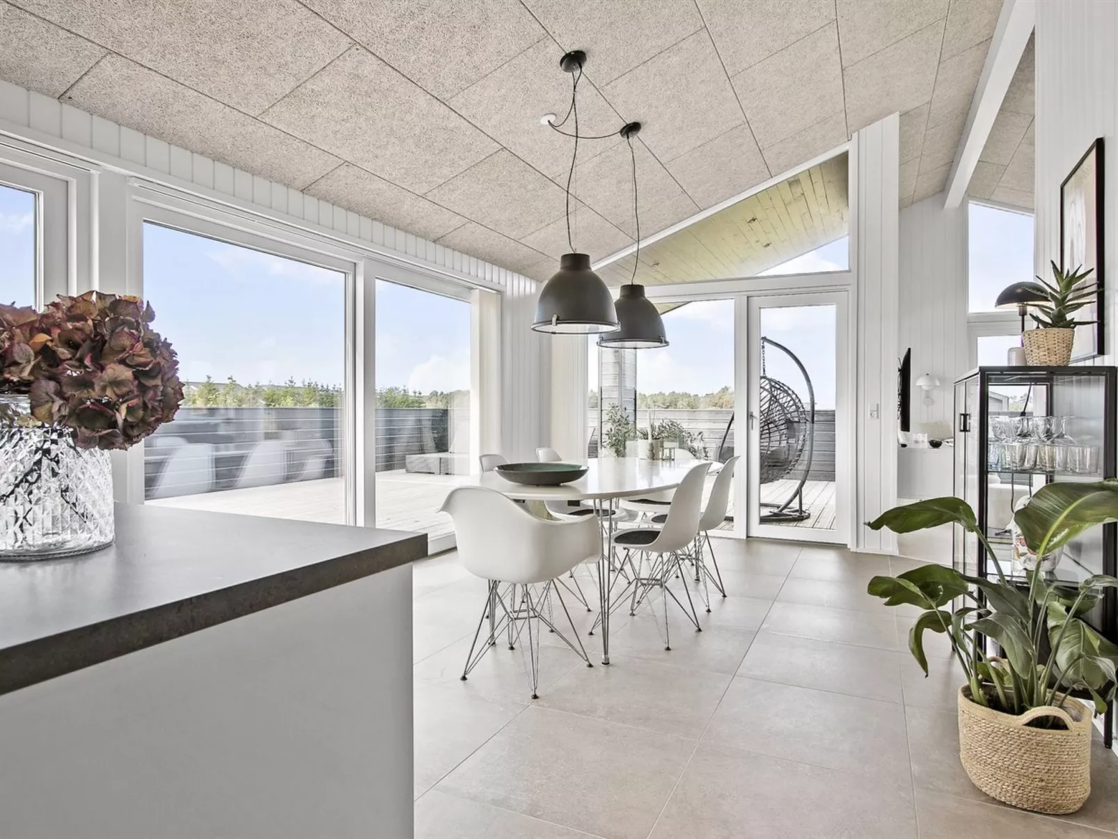 "Frithbjorn" - 900m from the sea-Binnen