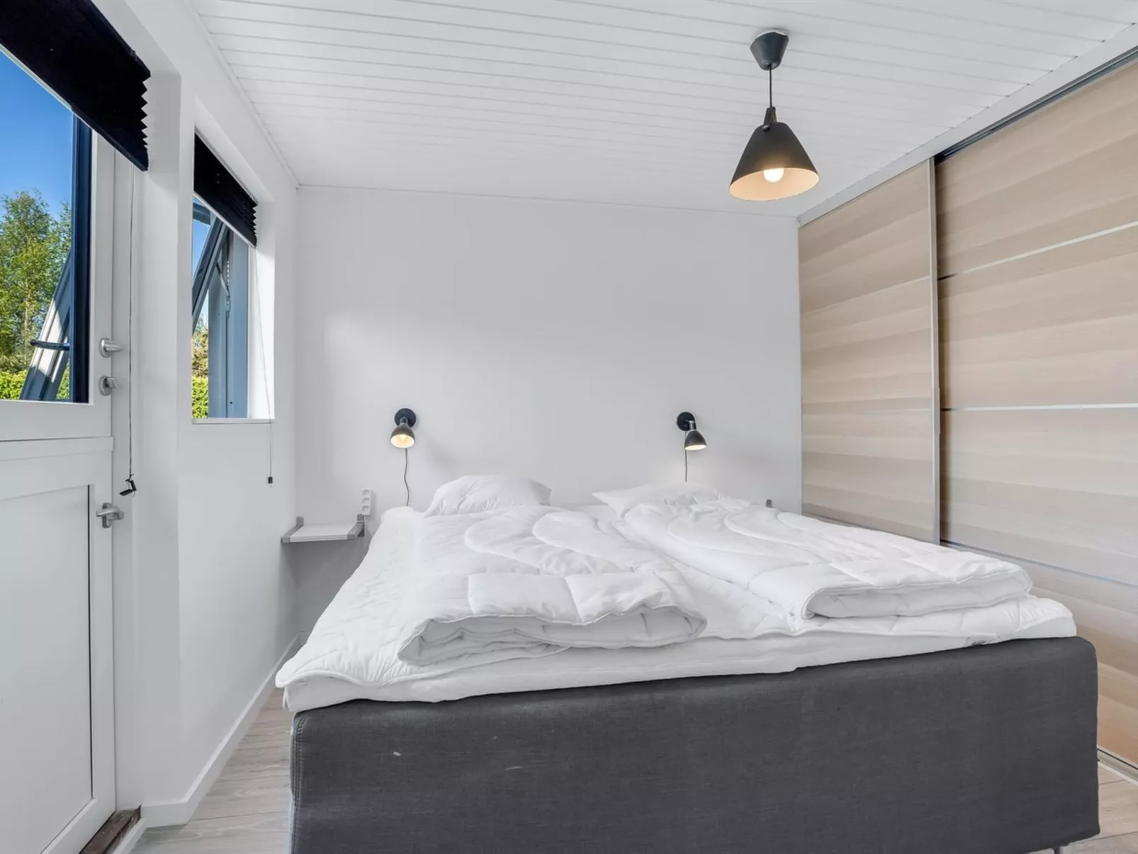 "Stina" - 600m from the sea-Binnen