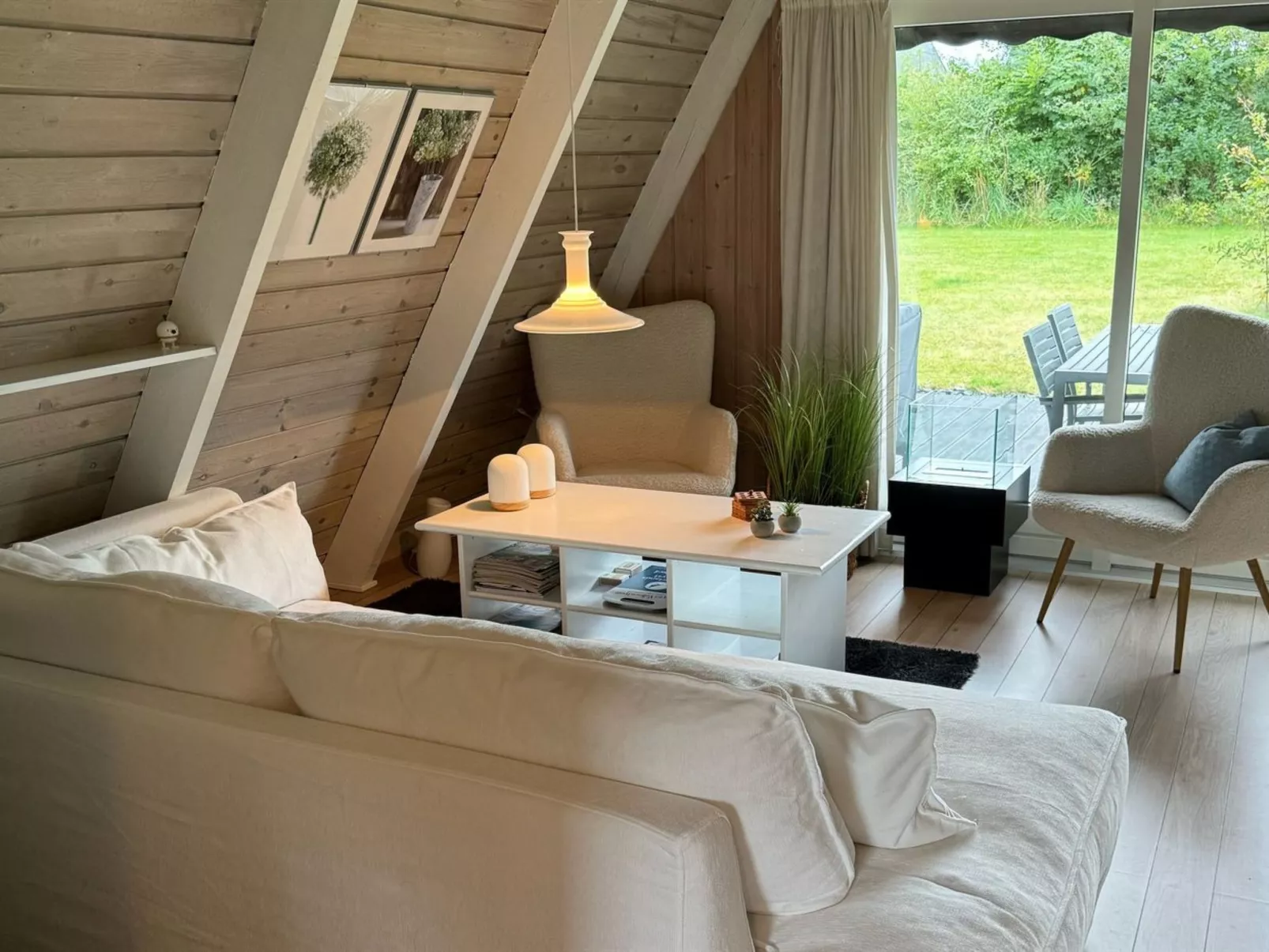 "Erly" - 18km to the fjord-Binnen