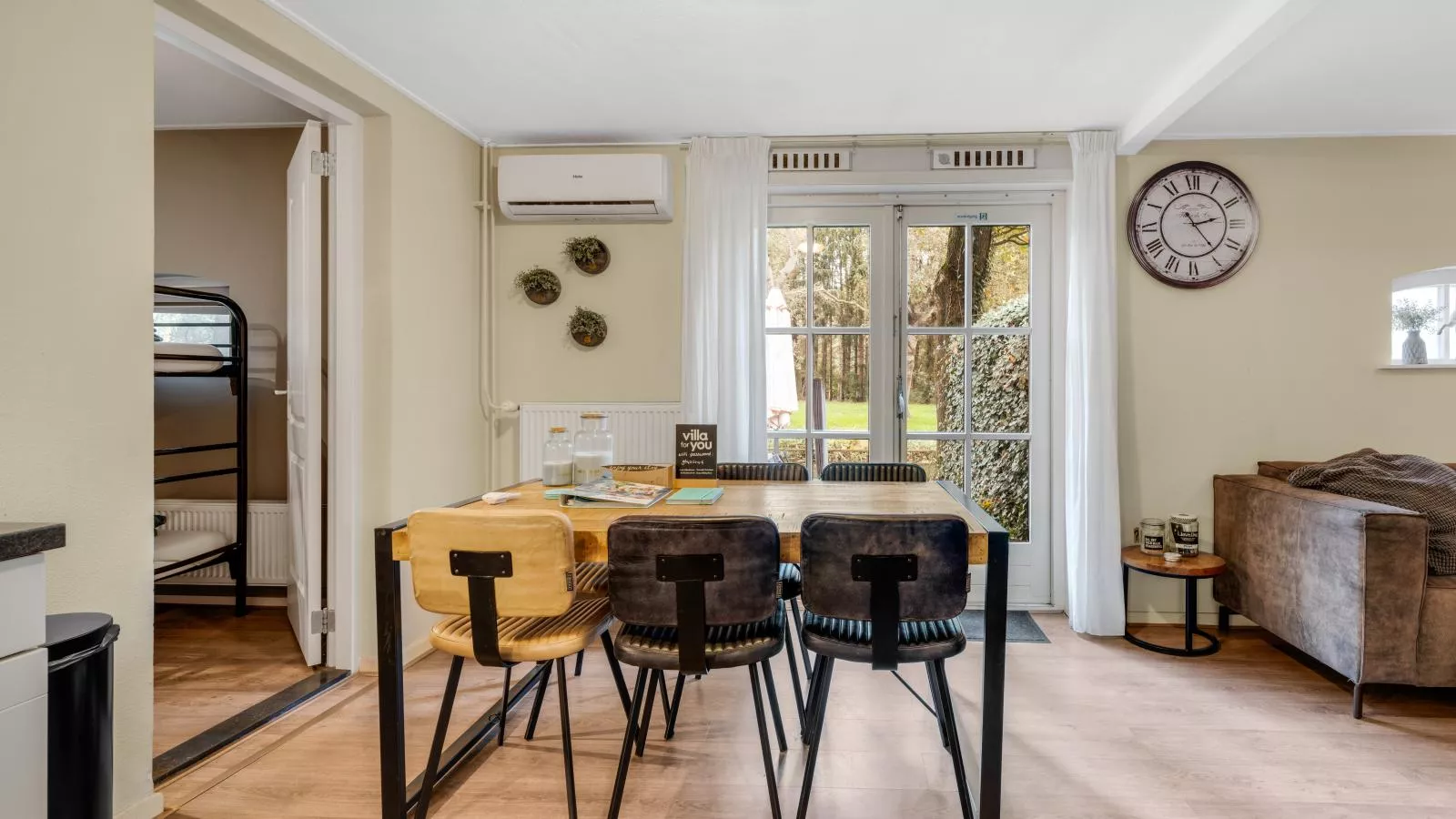 Rutershoeske-Eetkamer