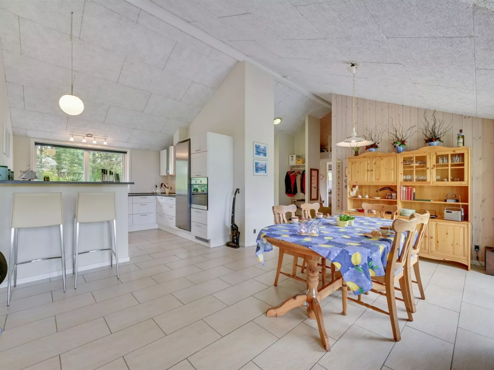 "Tjorven" - 250m to the fjord-Binnen