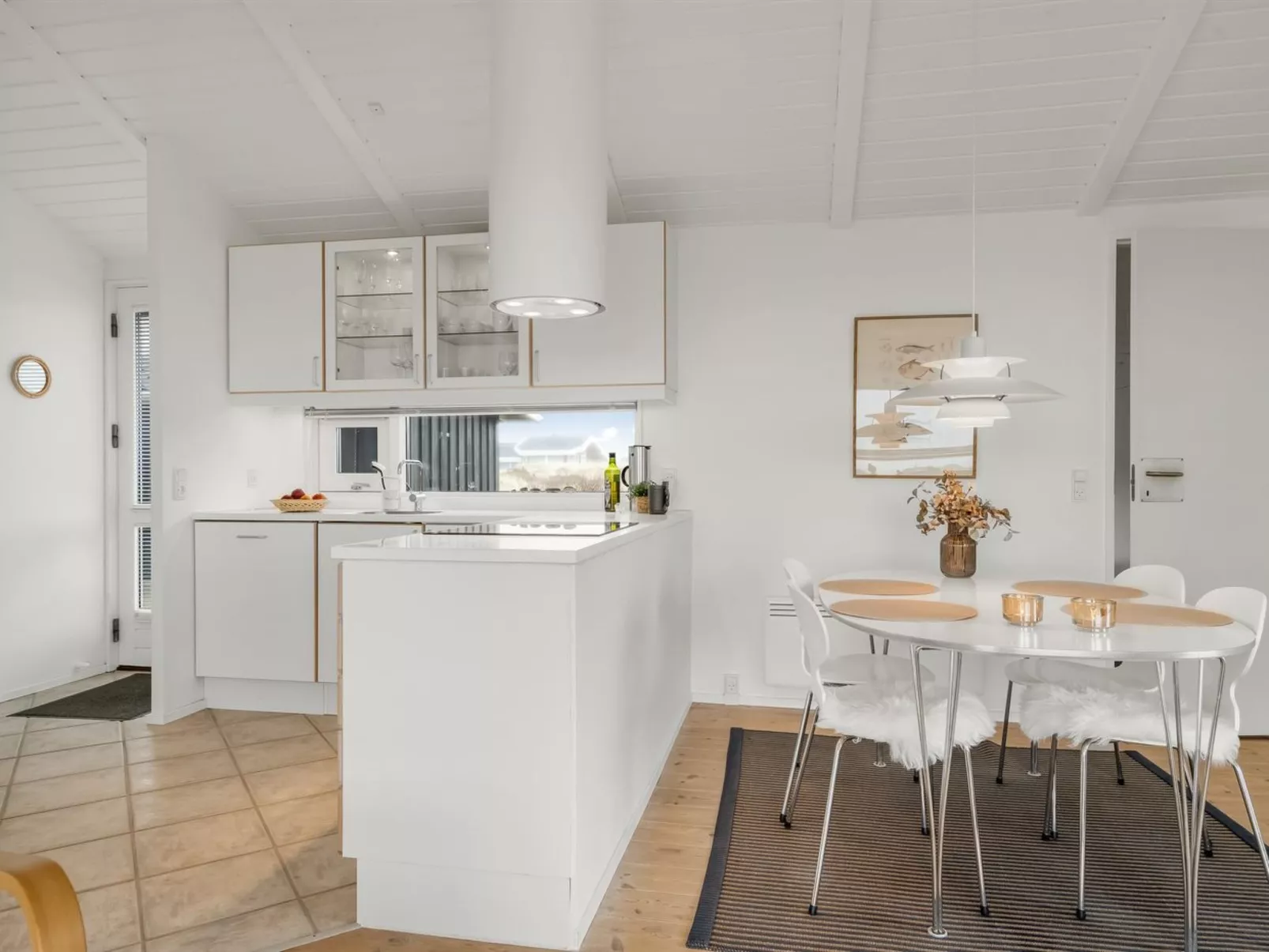 "Nuka" - 400m from the sea-Binnen