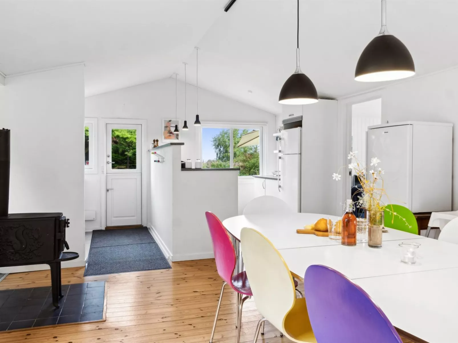 "Emeli" - 100m from the sea-Binnen