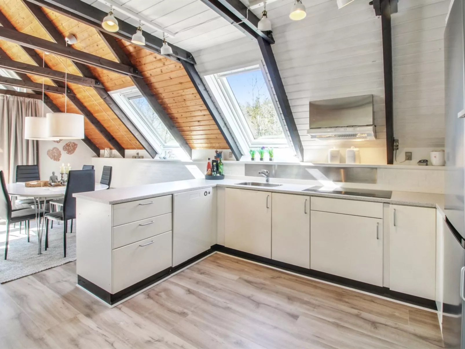 "Engelbertine" - 30km from the sea-Binnen