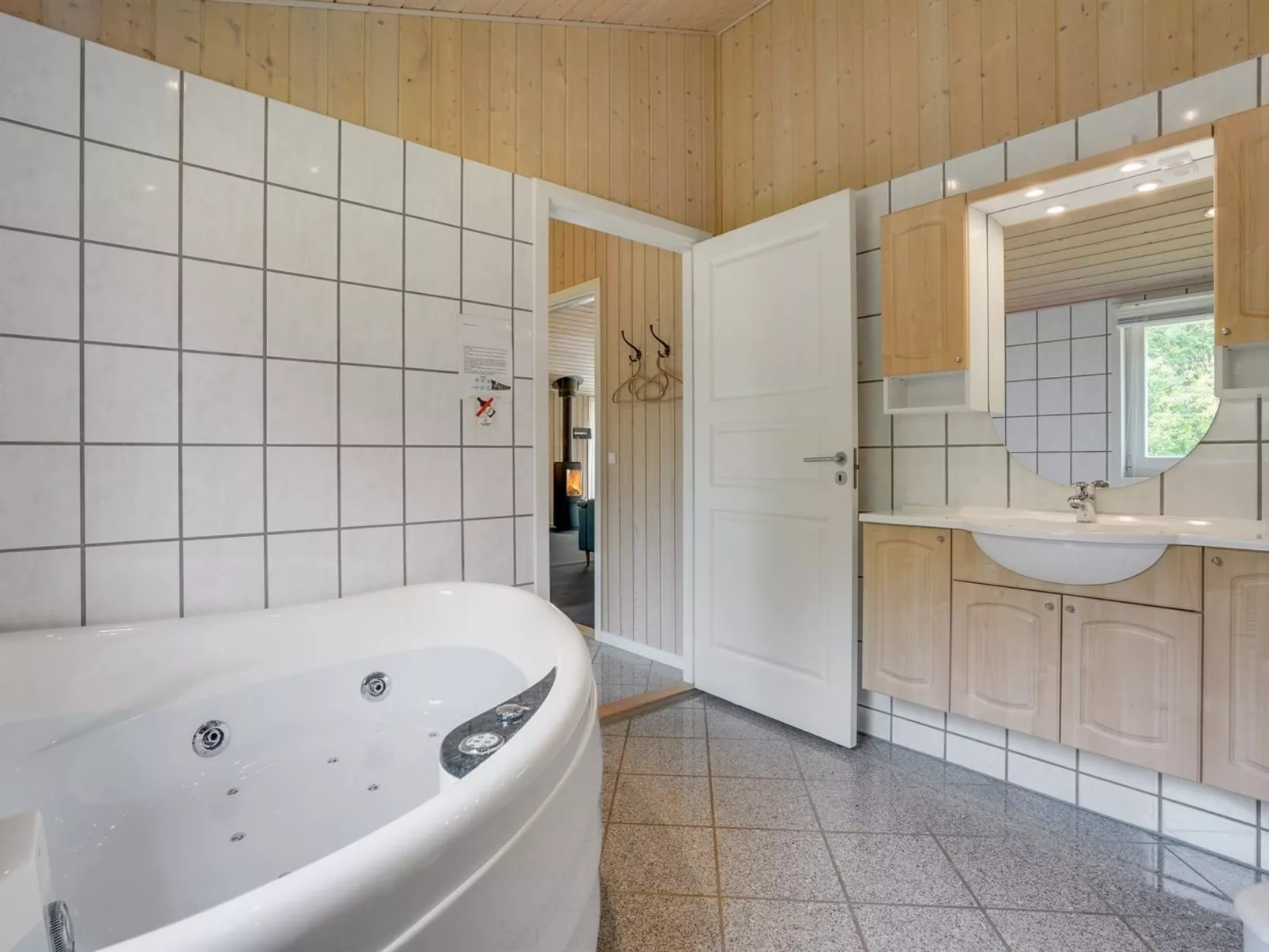 &quot;Anneli&quot;-Binnen