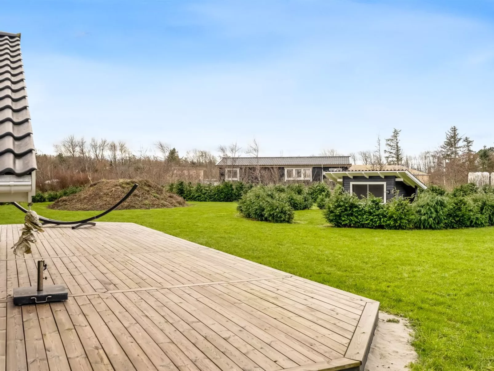 "Antero" - 500m to the fjord-Buiten