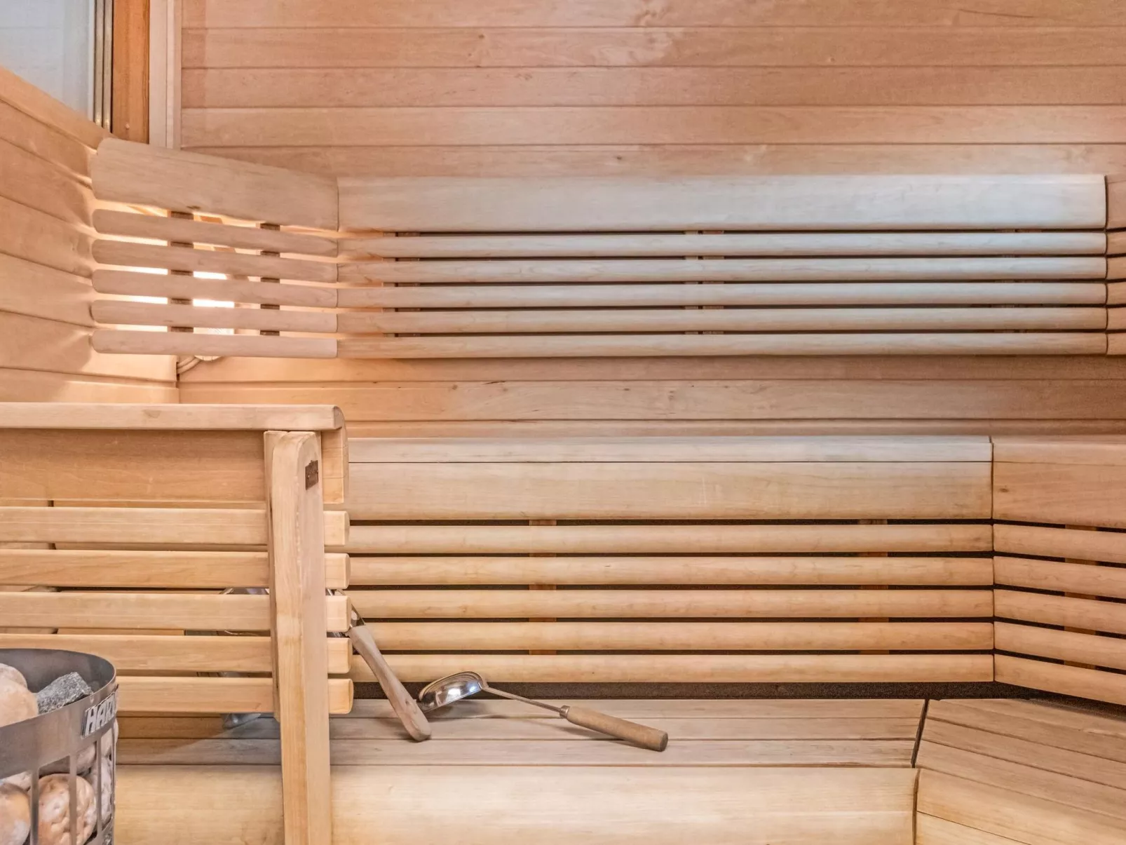 Paltamon golfhovi b-Binnen