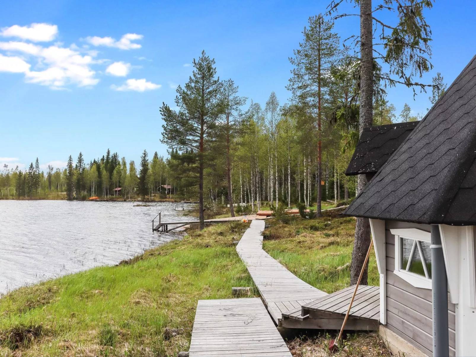 Aurinko-saaga 5 paritalo-Binnen