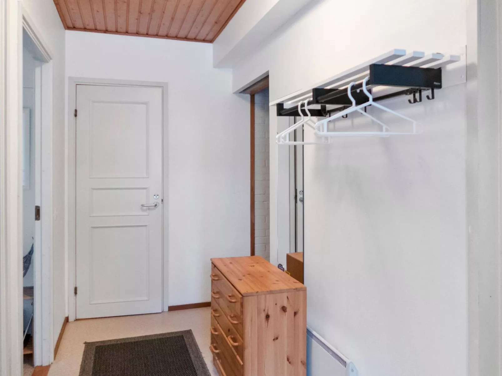 Lomakatti 10b-Binnen