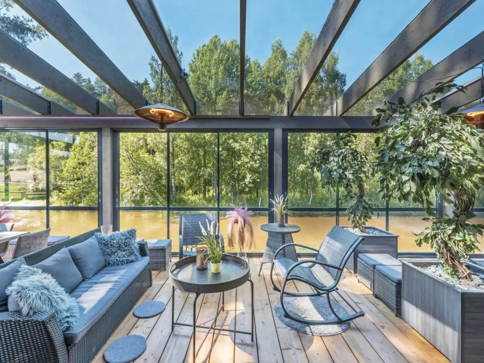 Kartanohuoneisto heikki-Binnen