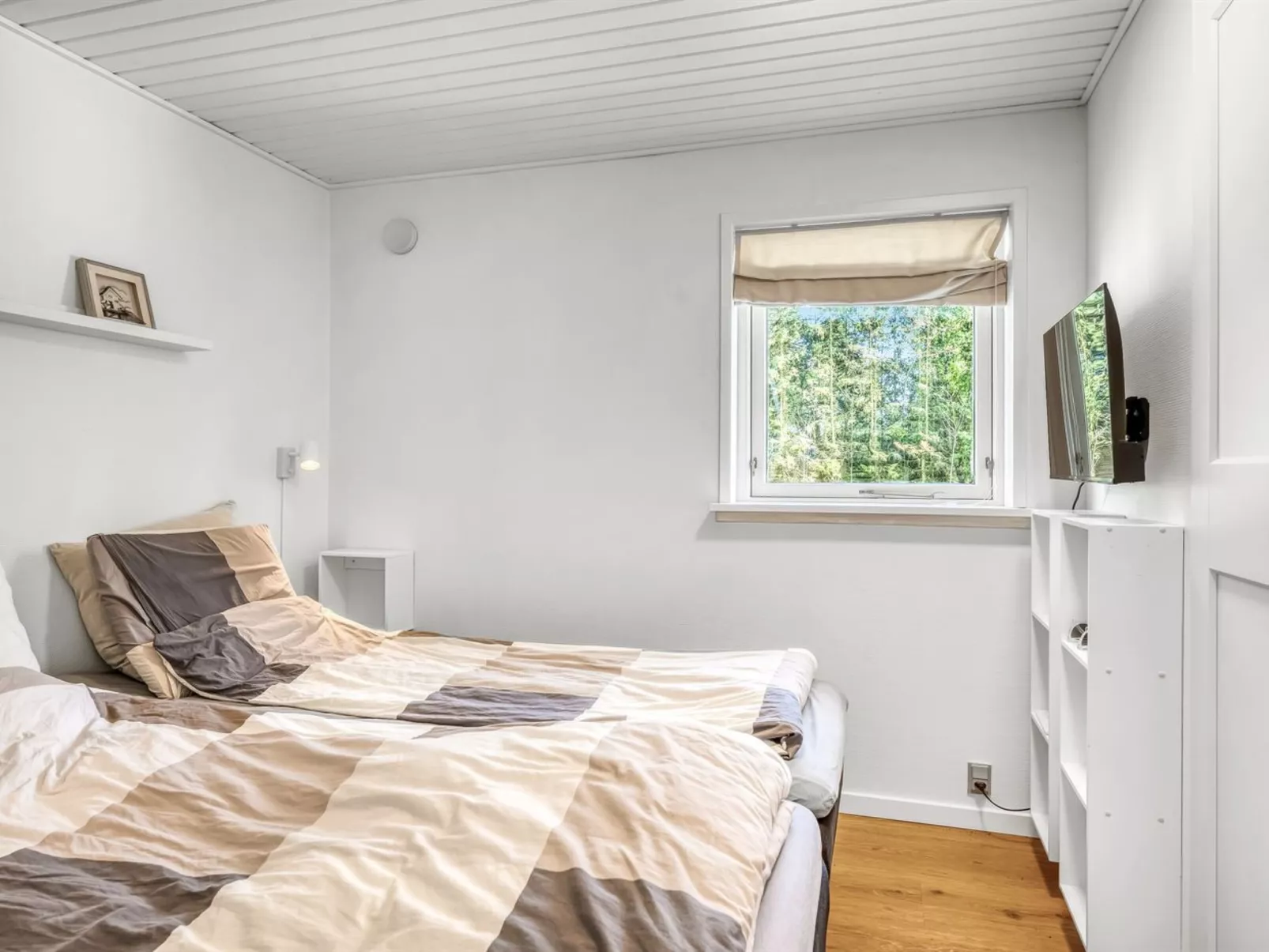 "Toralf" -  from the sea-Binnen