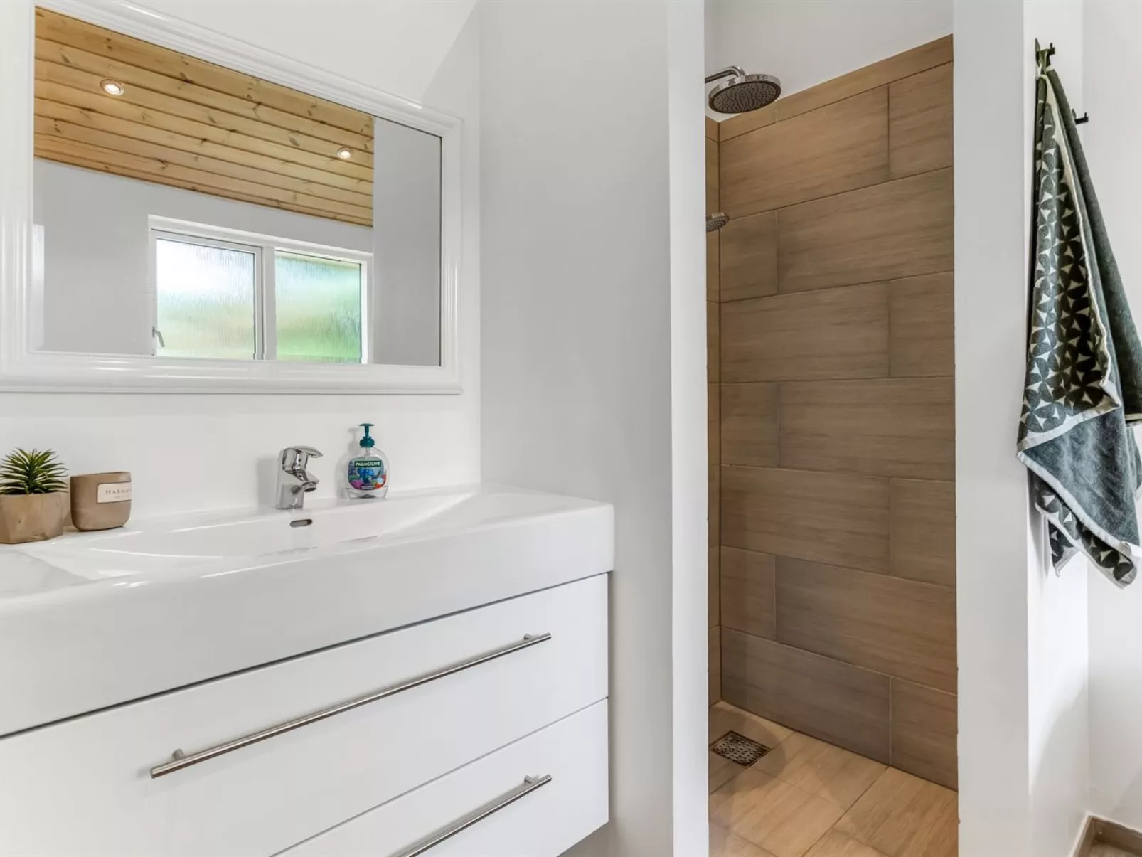 "Nanni" -  from the sea-Binnen