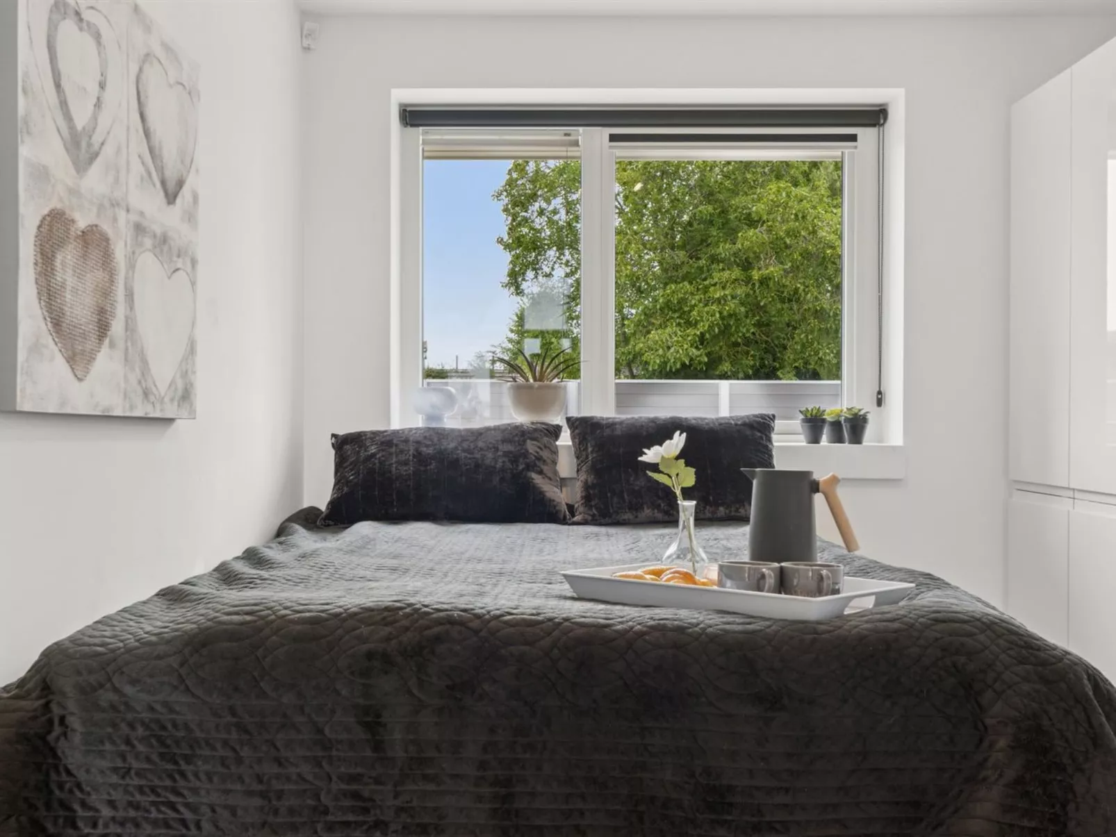 "Thyra" - 50m to the fjord-Binnen