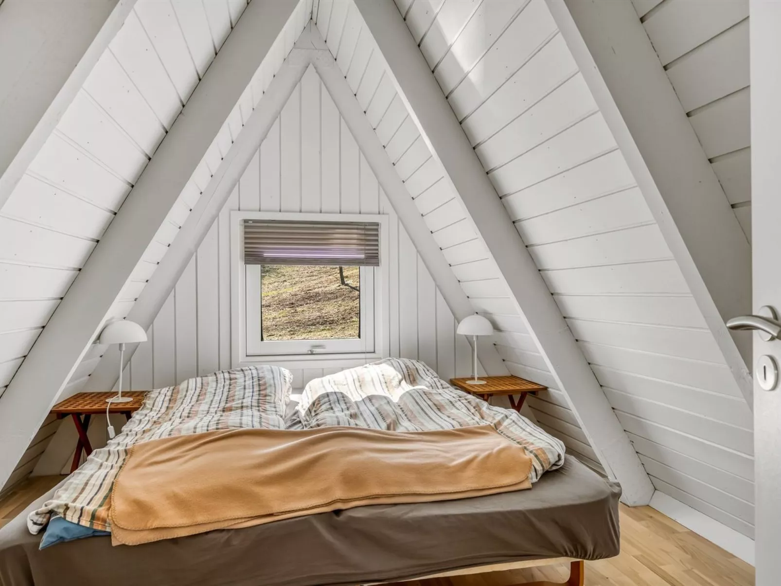 "Kauno" - 16km to the fjord-Binnen