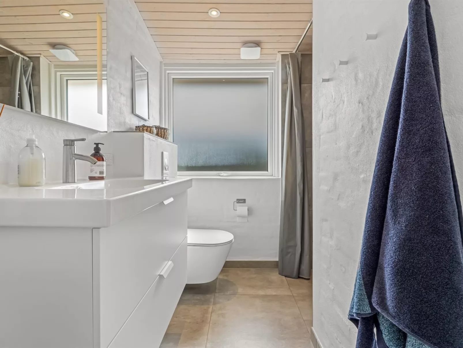 "Yardila" - 900m from the sea-Binnen