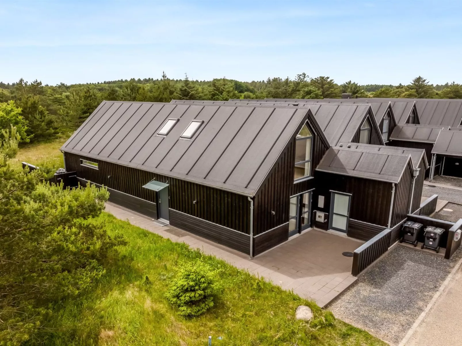 "Anelle" - 2.5km from the sea-Buiten