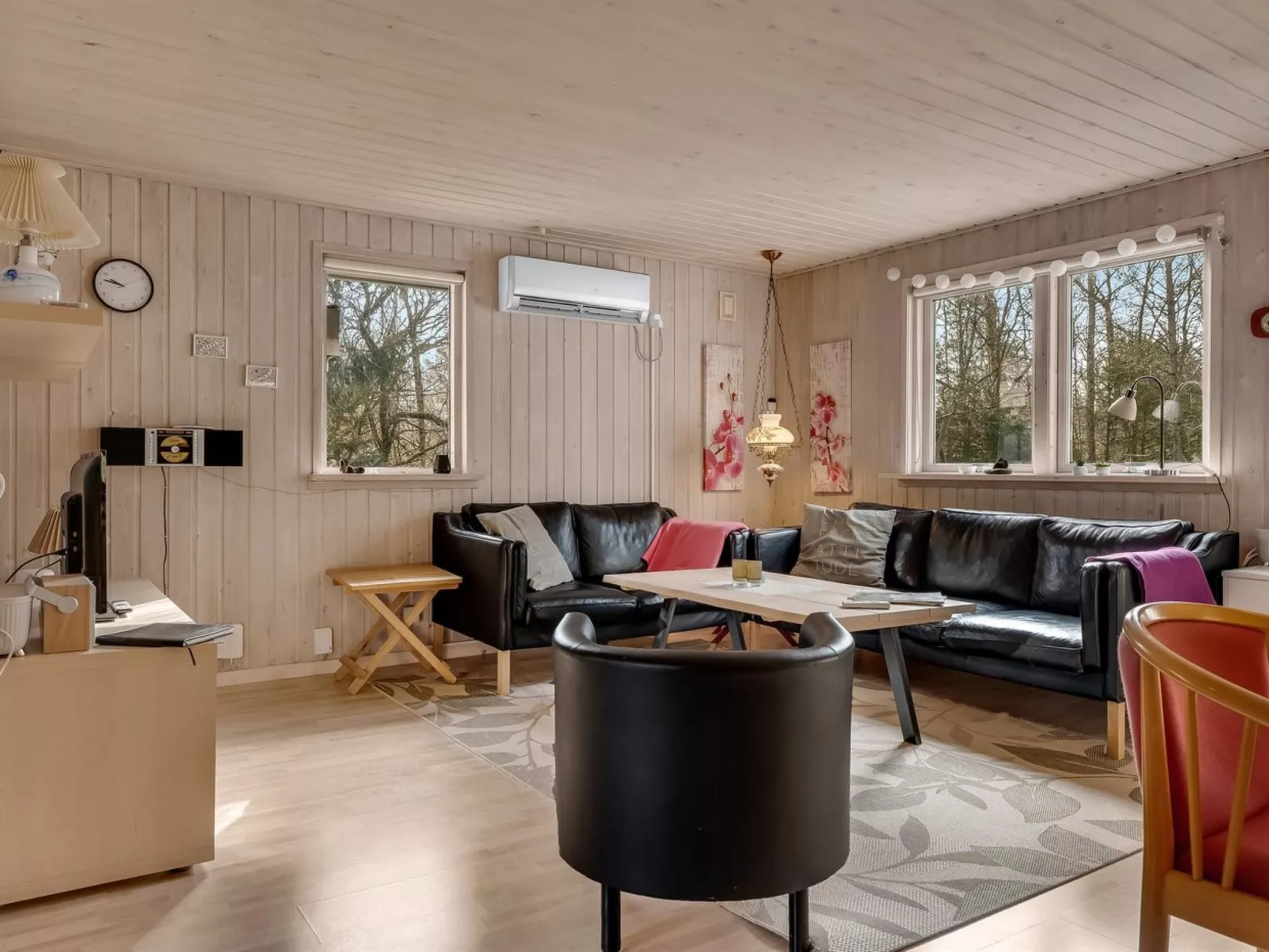 "Iris" - 200m to the fjord-Binnen