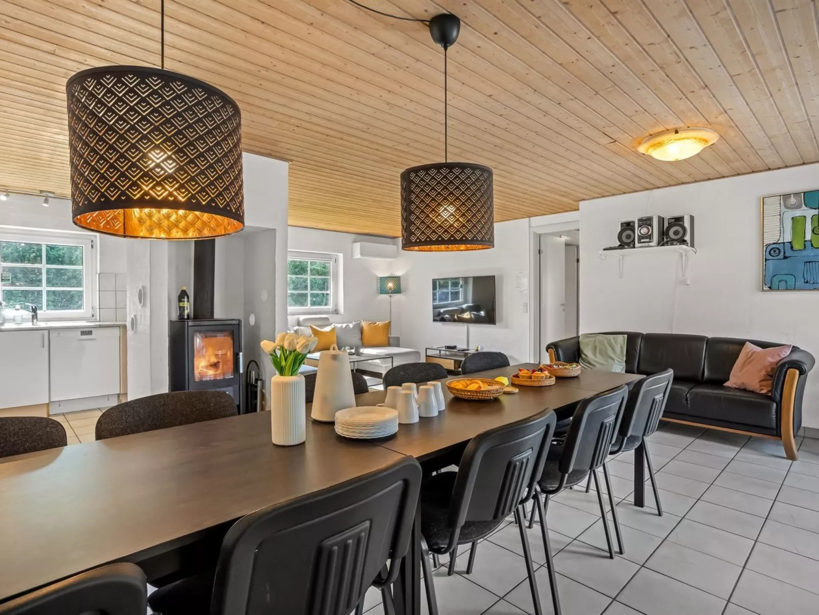 "Tara" - 900m from the sea-Binnen